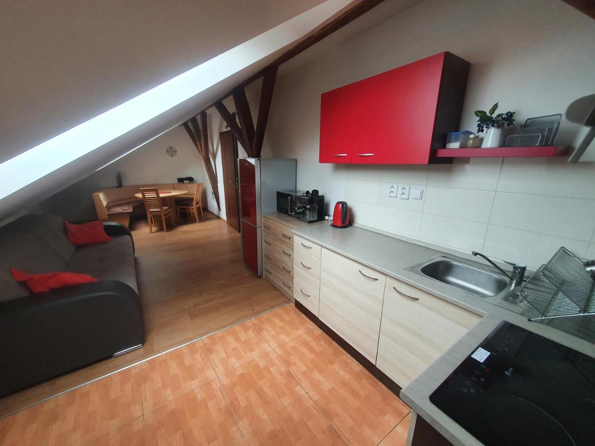 Apartmany Lipno-1 ลิปโนนัดเวิลตาวู ภายนอก รูปภาพ