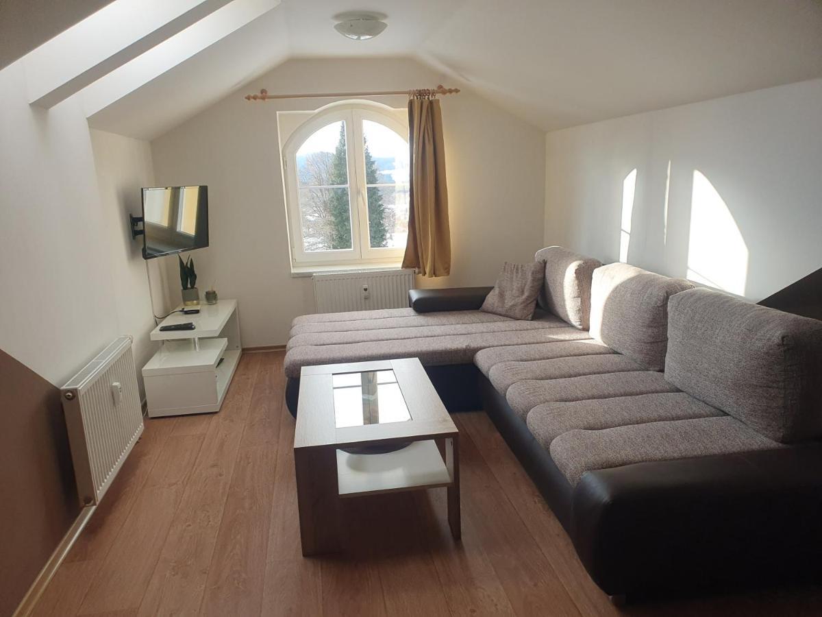 Apartmany Lipno-1 ลิปโนนัดเวิลตาวู ภายนอก รูปภาพ