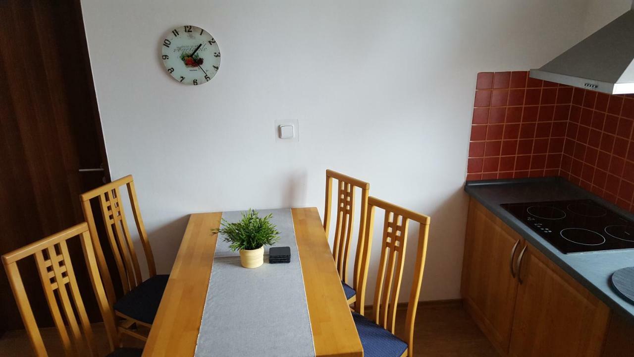 Apartmany Lipno-1 ลิปโนนัดเวิลตาวู ภายนอก รูปภาพ