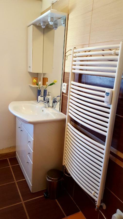 Apartmany Lipno-1 ลิปโนนัดเวิลตาวู ภายนอก รูปภาพ
